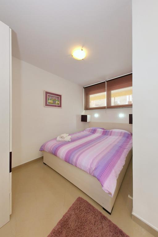 Luxury Town Center Apartments Zadar Room photo