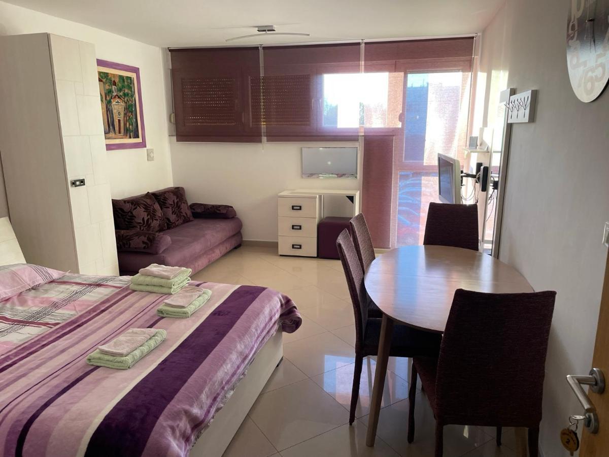 Luxury Town Center Apartments Zadar Exterior photo