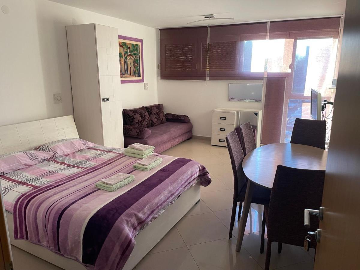 Luxury Town Center Apartments Zadar Exterior photo